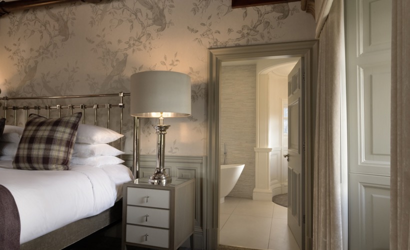 Fonab Castle Castle Penthouse00001 Large (1)