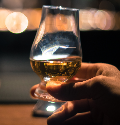 Glencoe Whisky Snug, Glass